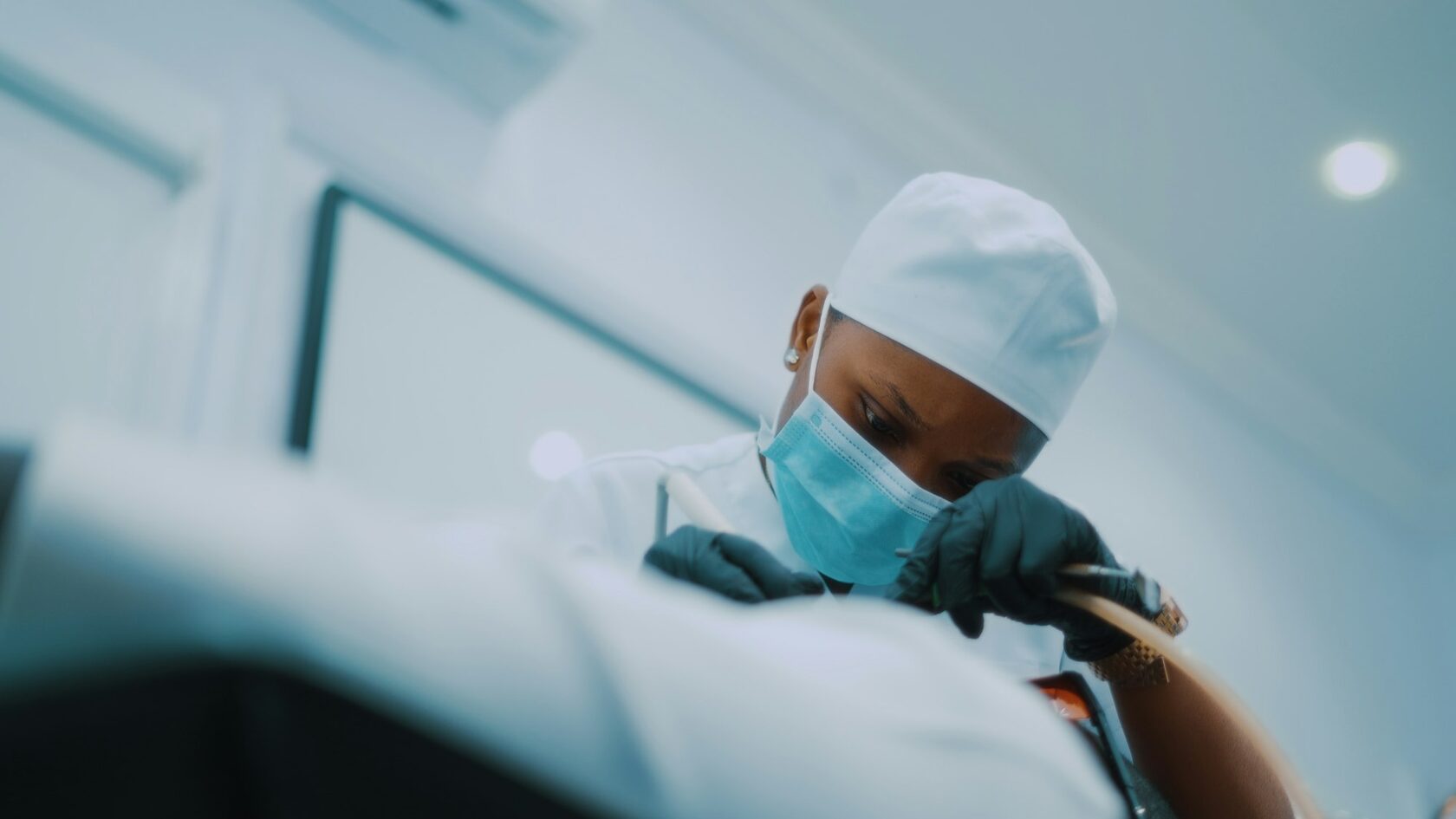 Dr. Miguel Antunes, ortodontista